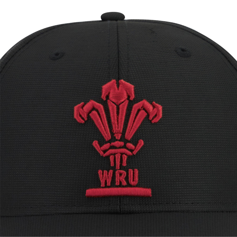 2025-2026 Wales WRU Custom Cap Curved Visor (Black) Product - Headwear Macron